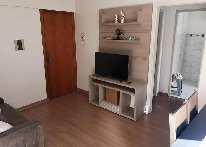 Ensolarado E Espacoso Quarto/sala No Coracao De Poa Apartamento *